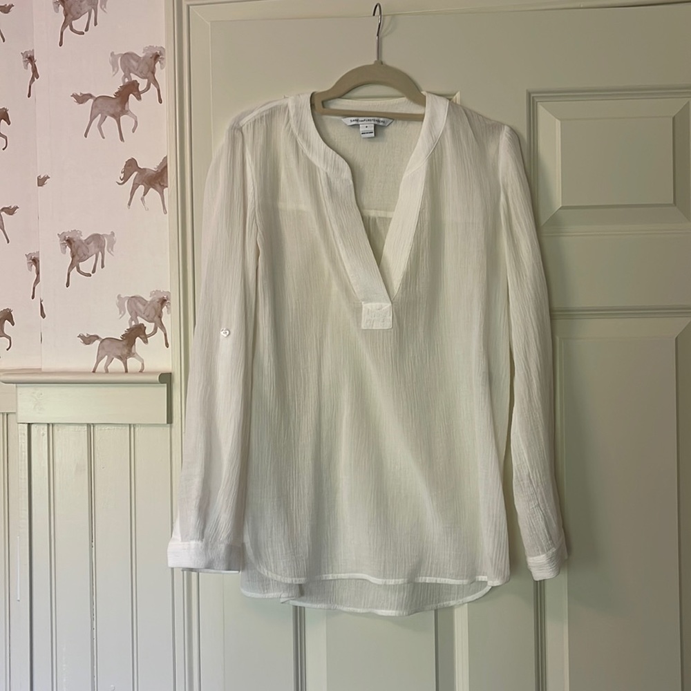 Diane Von Fustenberg Linen Blouse in white